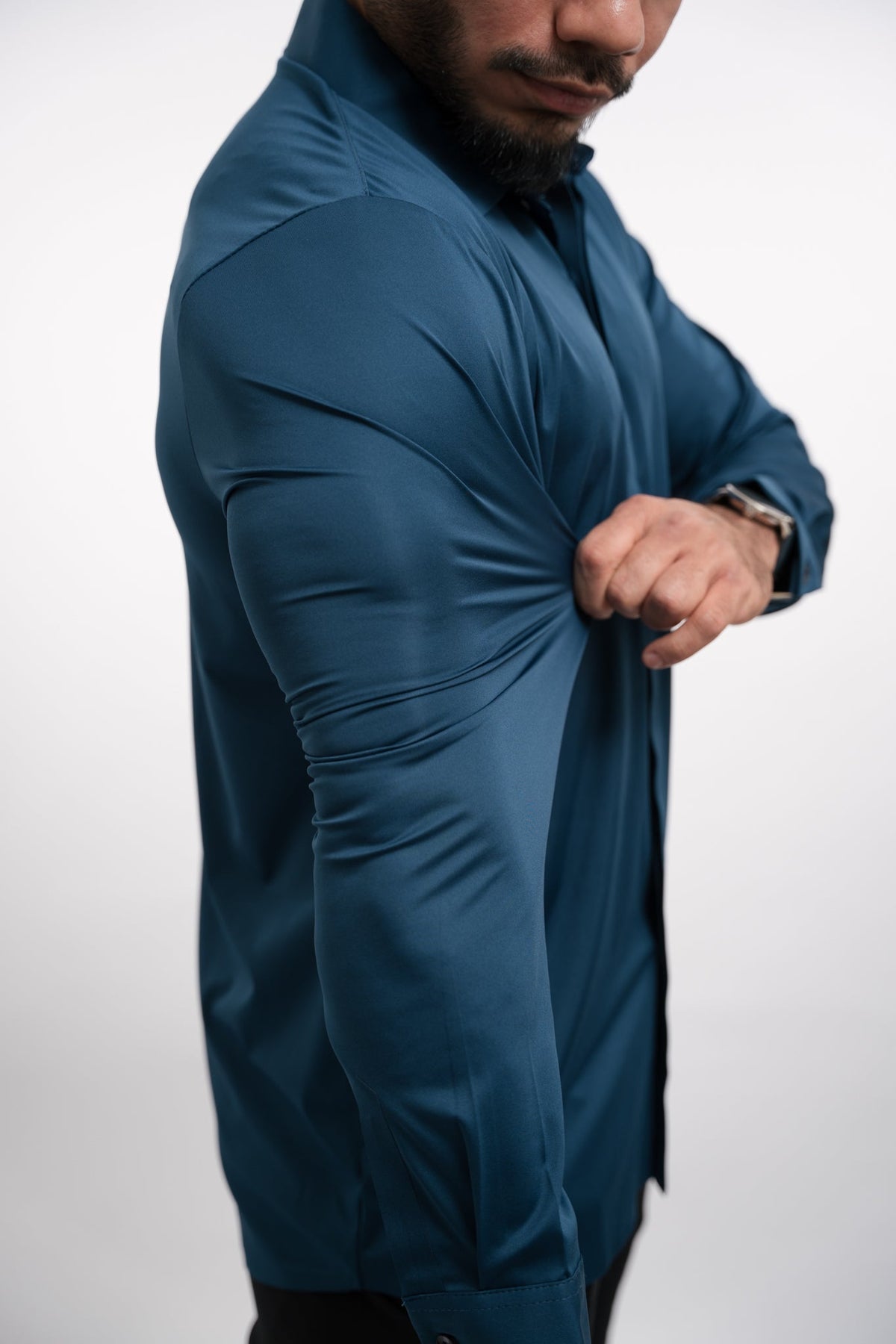 The Wrinkle-Free Button-down Shirt